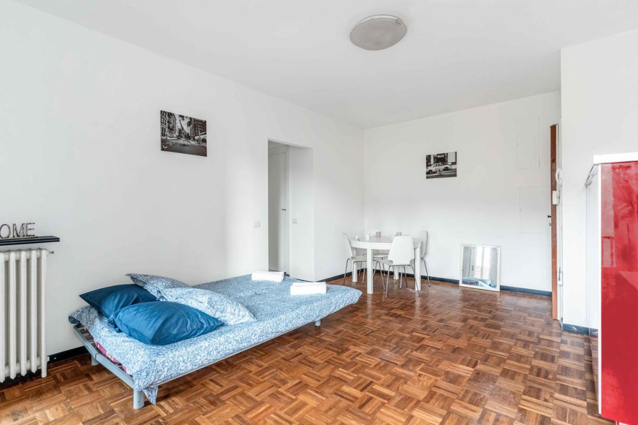 Mi8 -10 Minutes From The Duomo- Large Apartment 밀라노 외부 사진