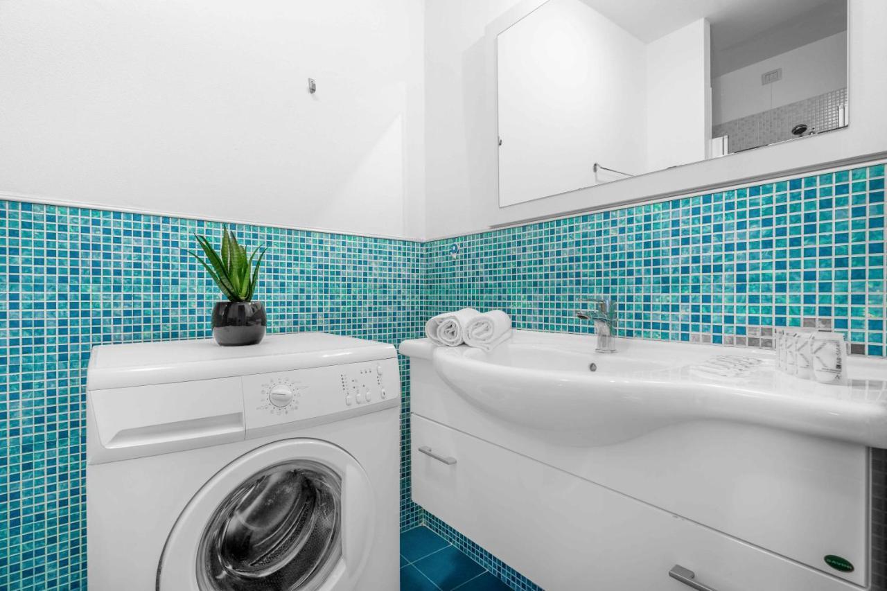 Mi8 -10 Minutes From The Duomo- Large Apartment 밀라노 외부 사진